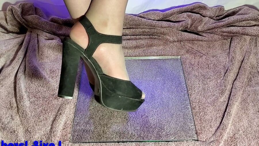 Nylon Young Feet in High Heels and Pantyhose Foot Fetish