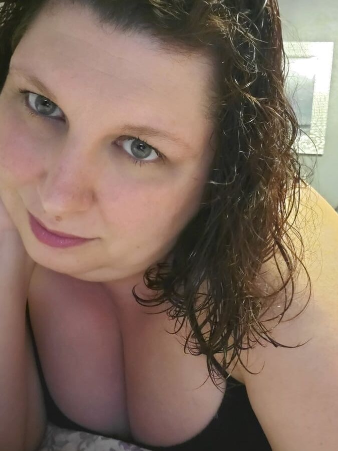 Get ready to bend over for the mistress Bored housewife milf