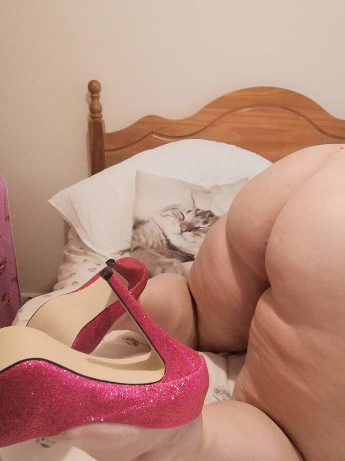 Ass Big Pussy Pink High Heels, big BBW