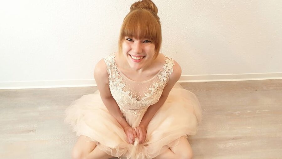 Cute Shooting in dress with Anne Eden