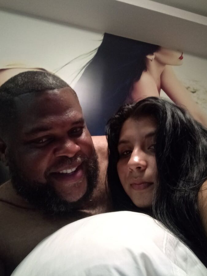 Rocky Tajauta and his fine honeys