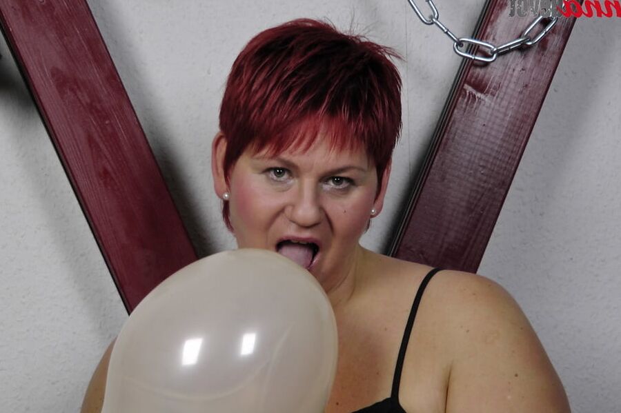 Anna with balloons