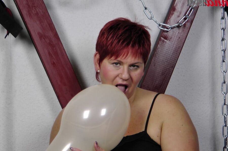Anna with balloons
