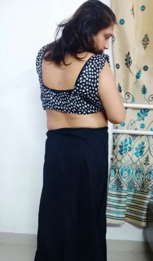 Saavi bhabhi