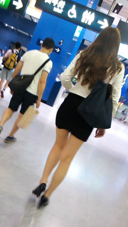Hong Kong Office Lady Leg