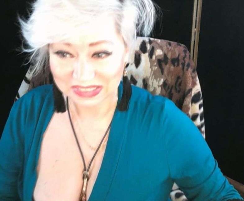Me and my magic Mature dirty holes )))