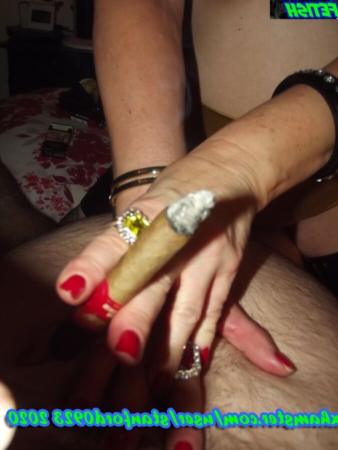 SMOKING FETISH WHORE