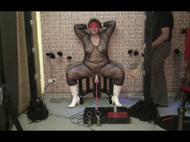 Punishment with the fucking machine