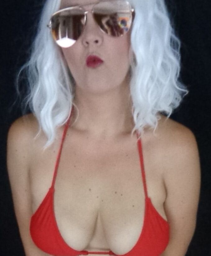 Wife with Natural Tits in Heels
