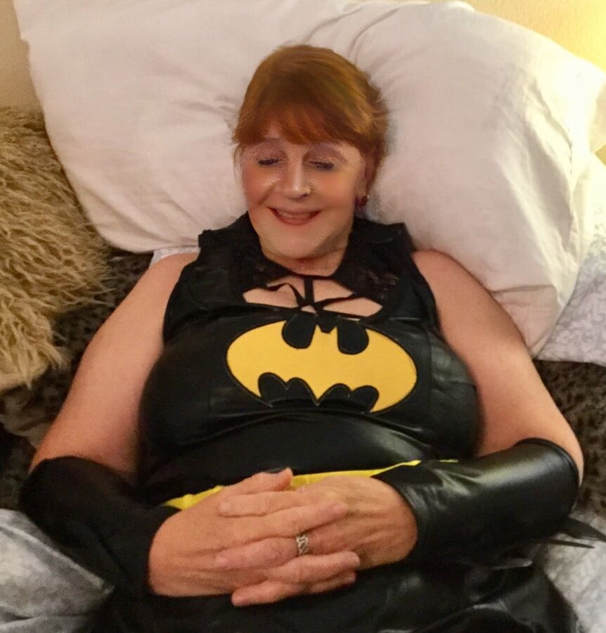 Carmen's Batgirl Cosplay