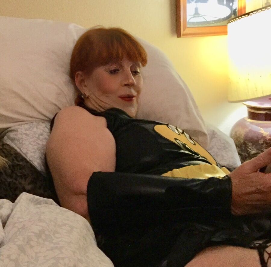 Carmen's Batgirl Cosplay