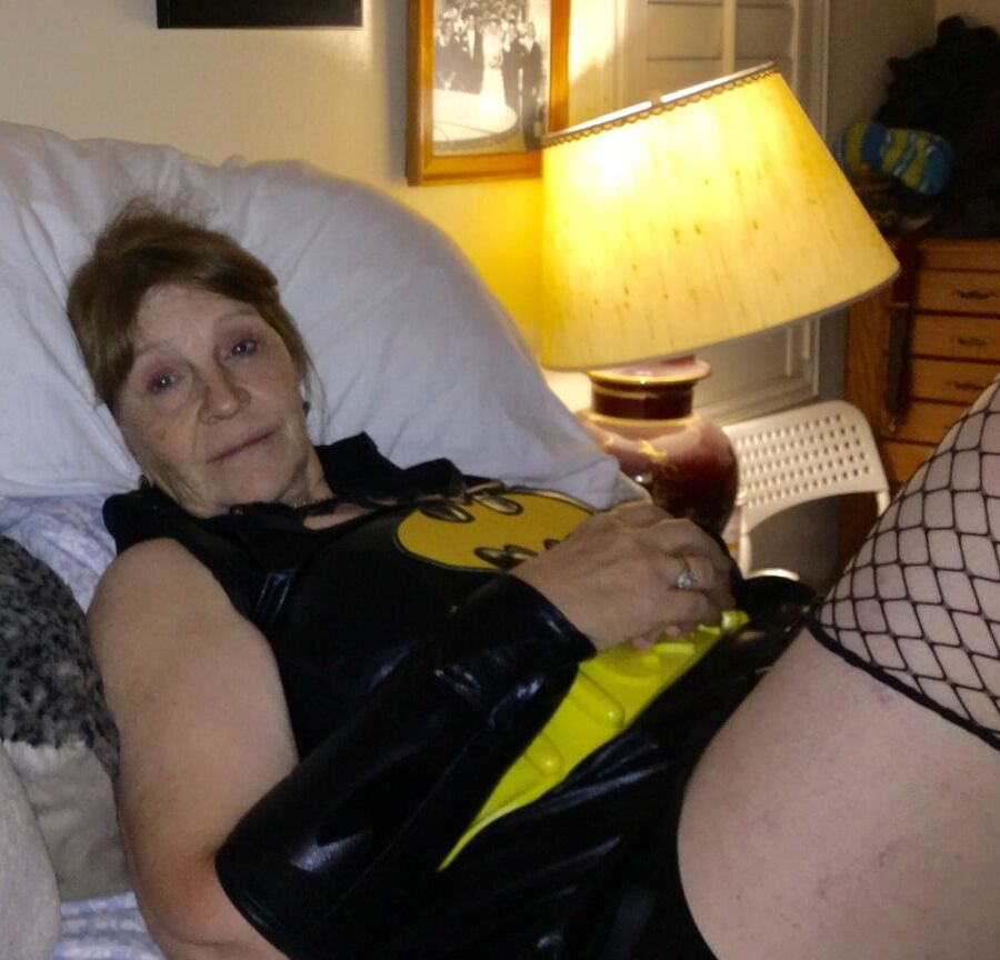 Carmen's Batgirl Cosplay