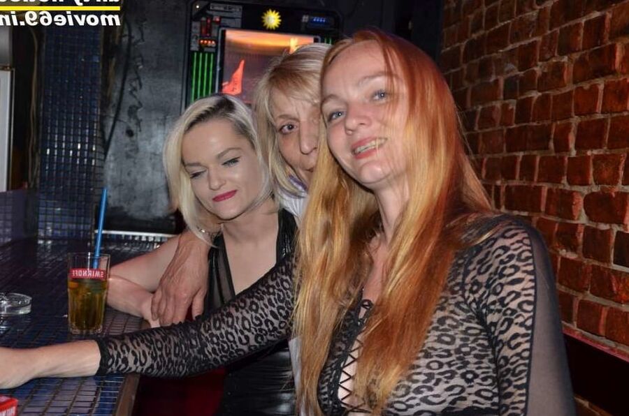 Some lesbian play with Alexa Gold and Tyara Wild (Johanna)
