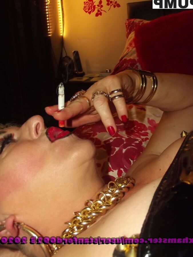 PUSSY PUMP WHORE