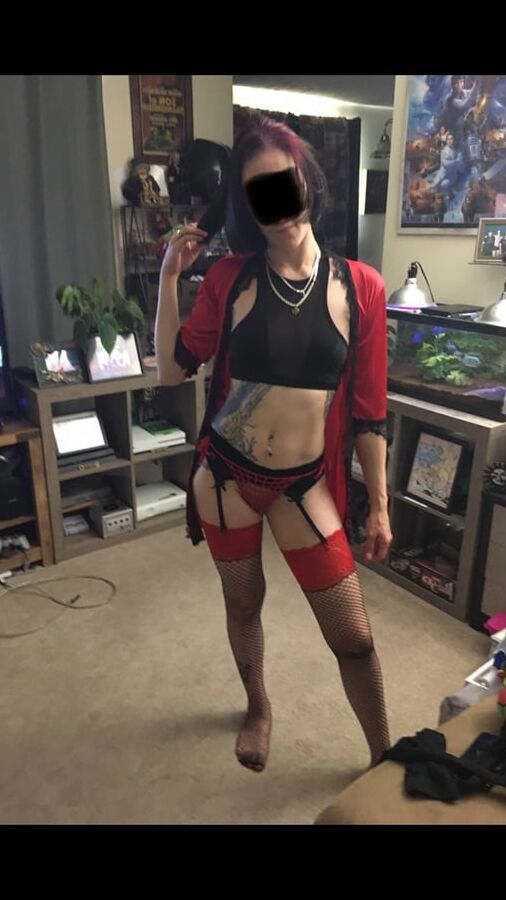 Sexislut wanted to shakier this outfit