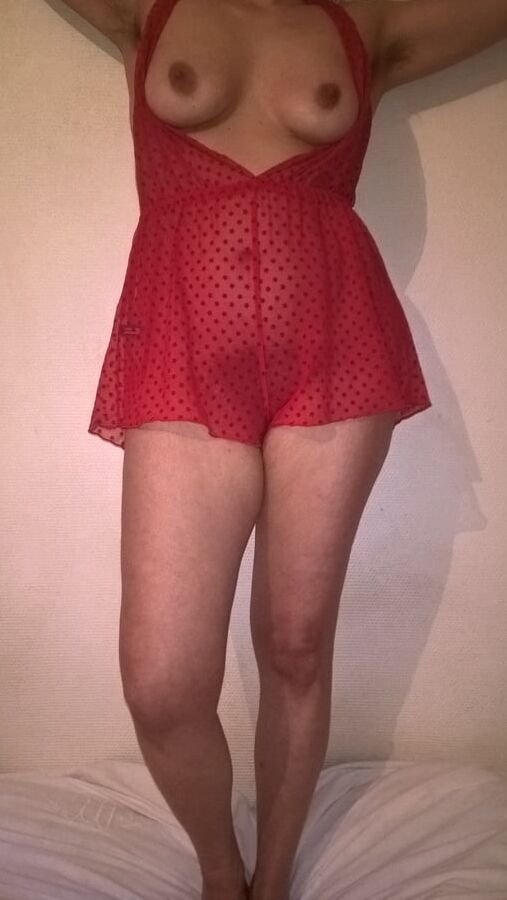 Hairy Milf JoyTwoSex Showing Off Lingerie