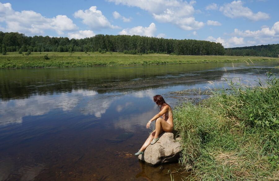 Boulder in Volga-river