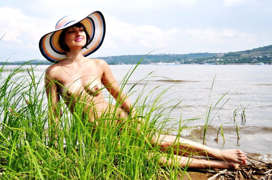 sexwife marisha nude on the beach