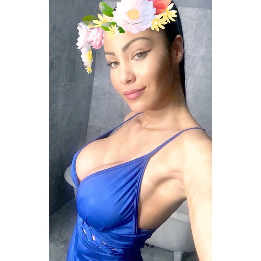 Lina Norton Sexy Glamour Model