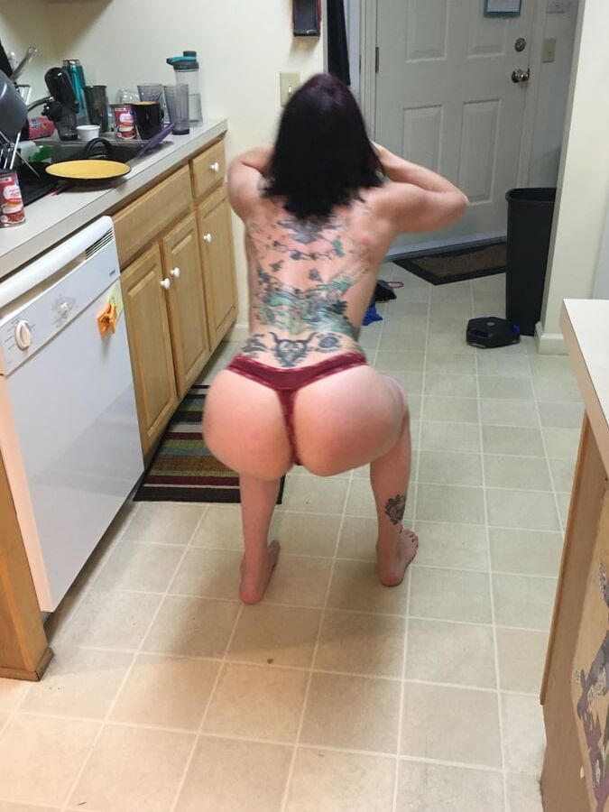 Sexislut working out
