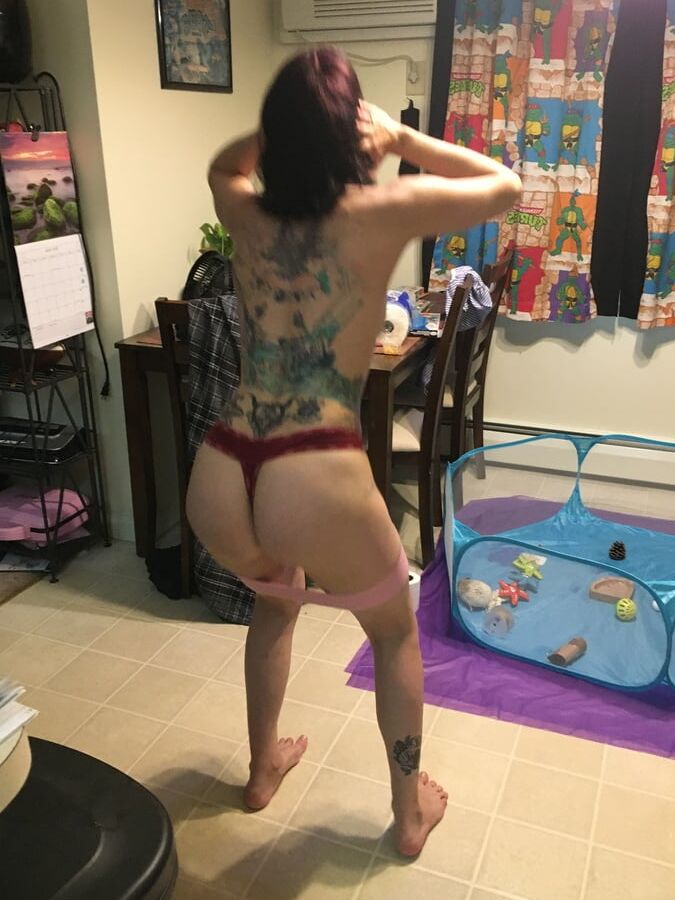 Sexislut working out