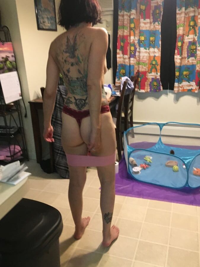 Sexislut working out