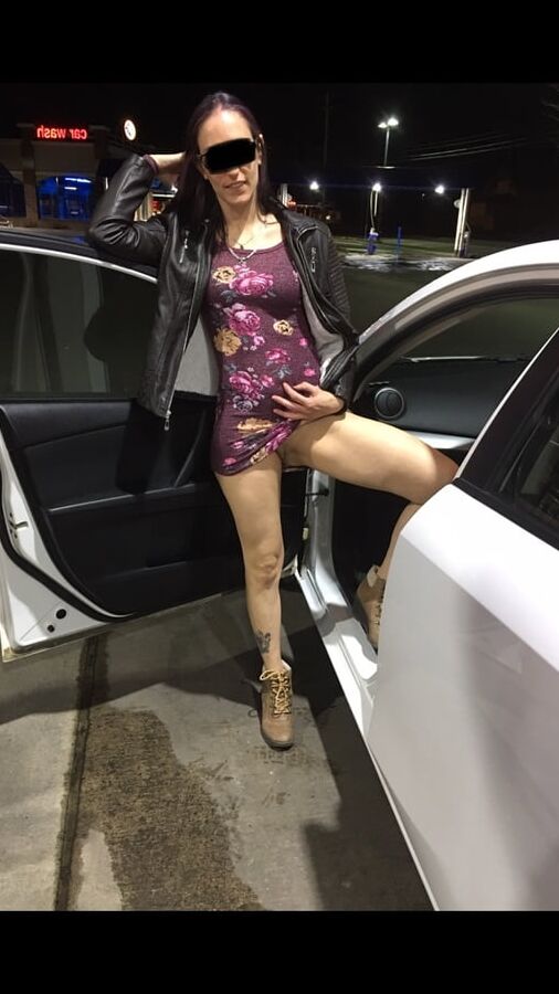 Sum public fun and just a couple naked shots