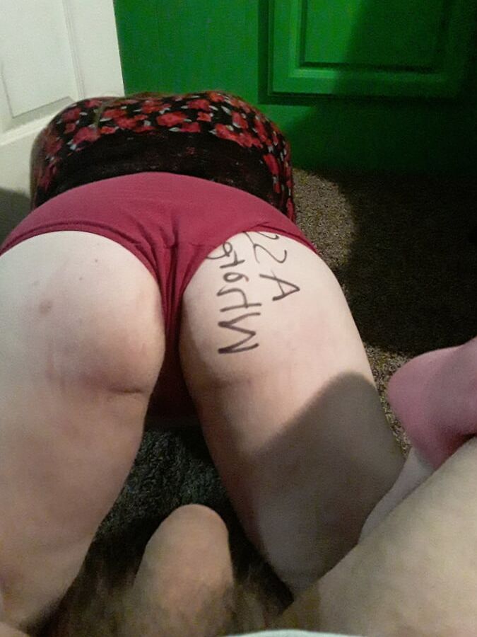 Body Writing Humiliation