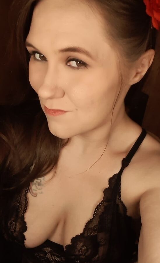 Sweet Sexy Katie
