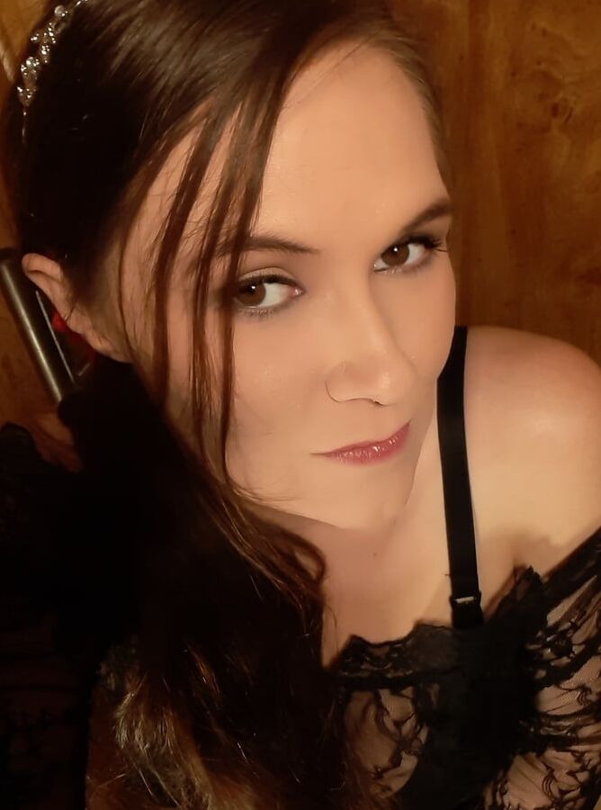 Sweet Sexy Katie