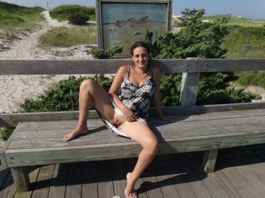 Bottomless