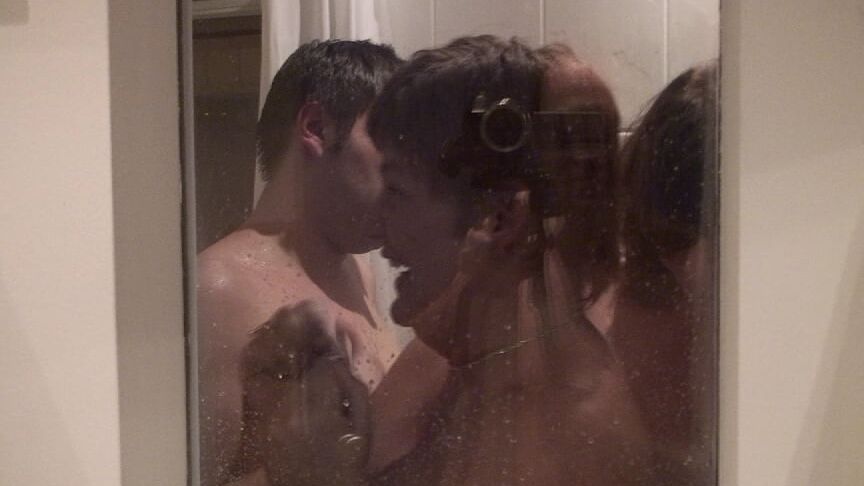 Sex in the shower ...