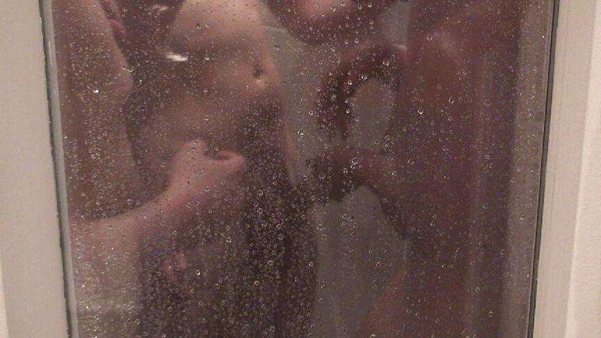 Sex in the shower ...