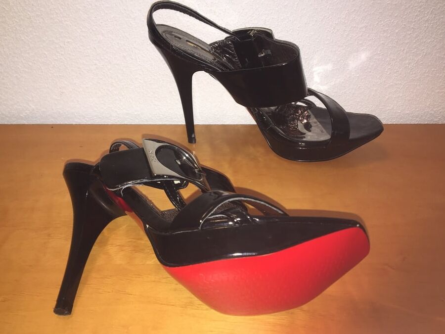Sexy Shoes, Feet and Legs