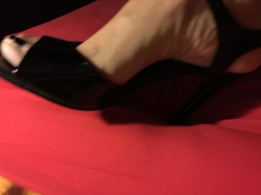 Sexy Shoes, Feet and Legs