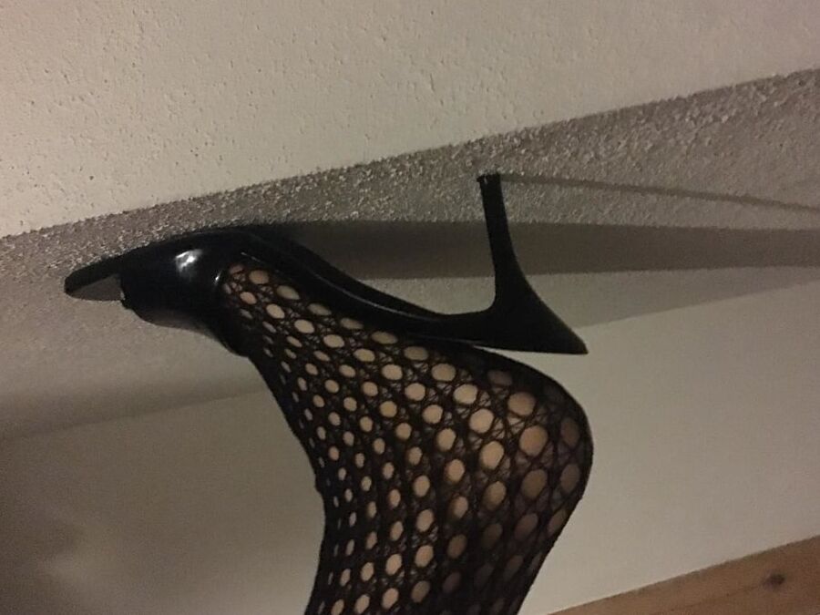 Sexy Shoes, Feet and Legs