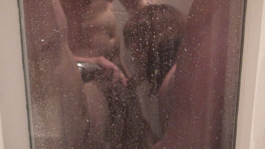 Sex in the shower ...