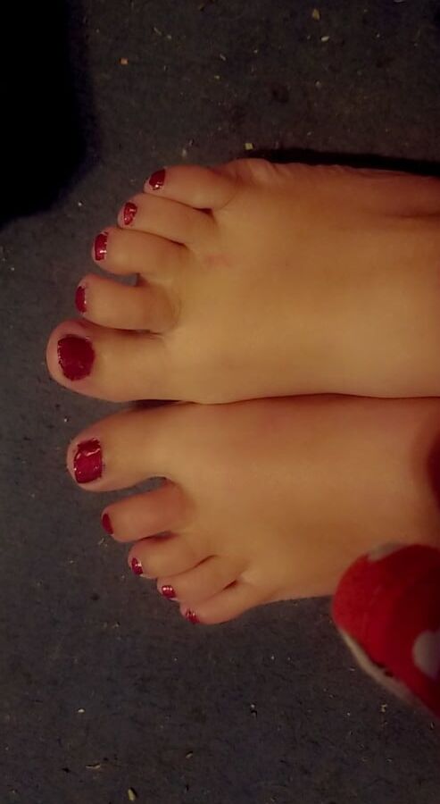 Feet pics
