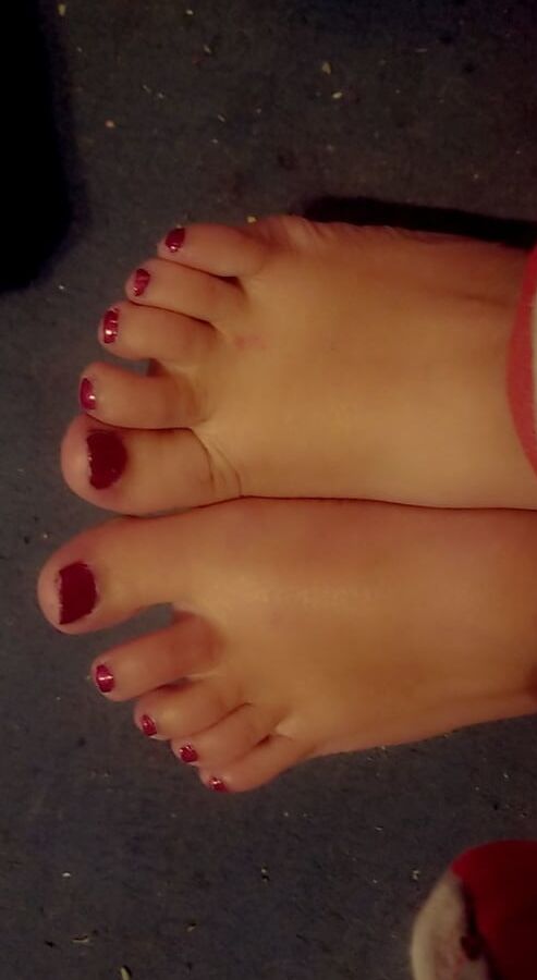 Feet pics