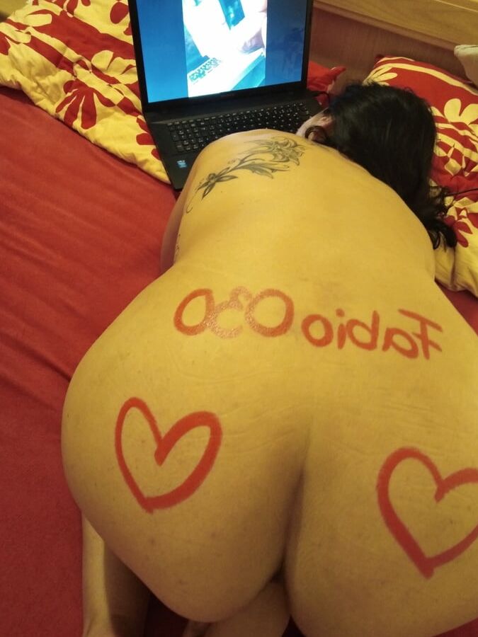 Sexymandy makes Tribute