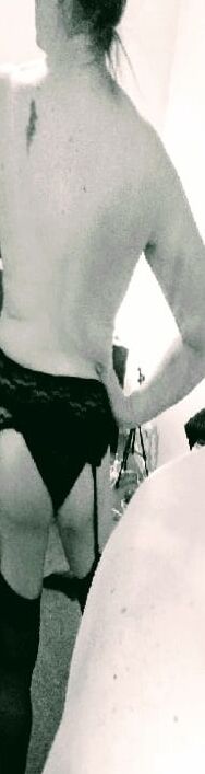 To all my sexy sexy friends xxx