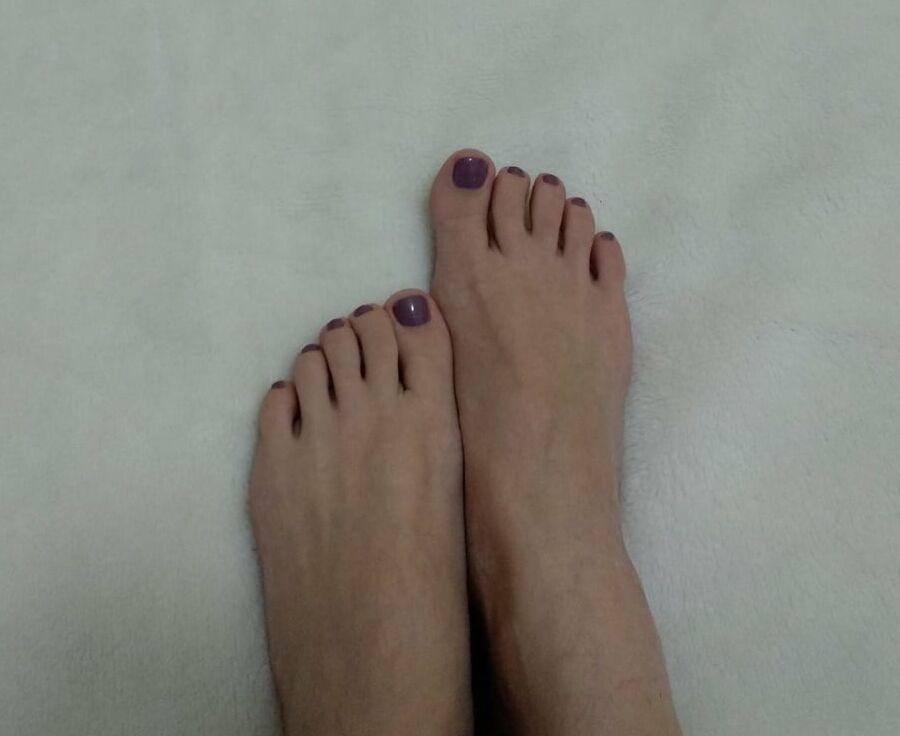 Feet pick