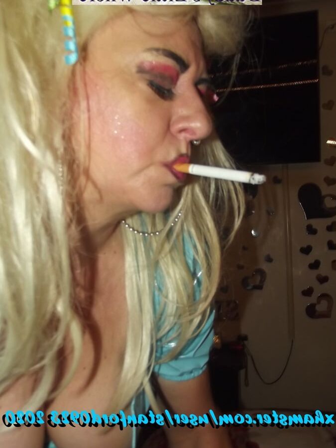DADDYS LITTLE WHORE