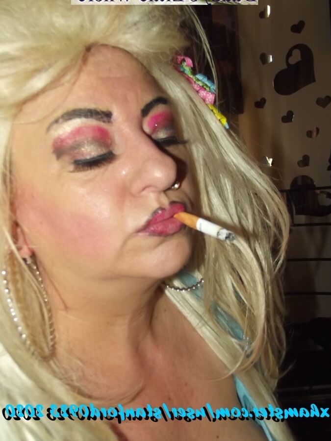 DADDYS LITTLE WHORE