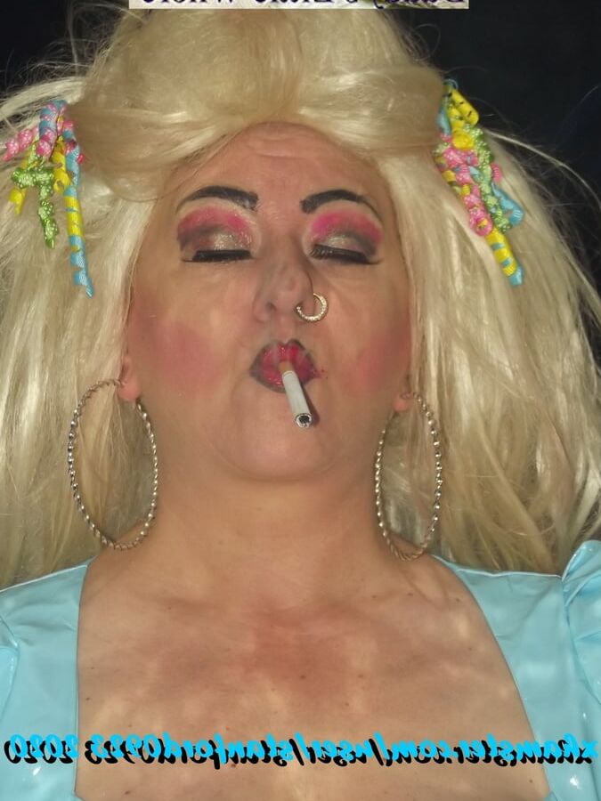DADDYS LITTLE WHORE
