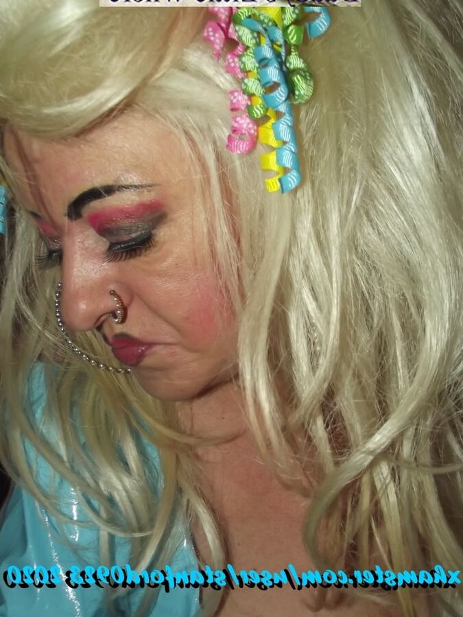 DADDYS LITTLE WHORE