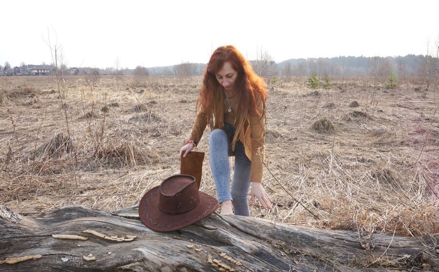Cowgirl 8