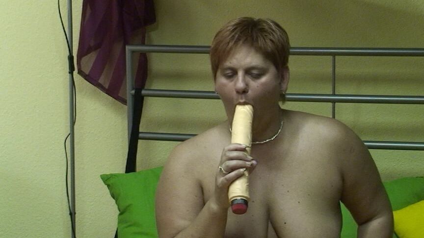 Dildo Solo...