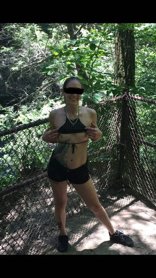 Sexislut hiking