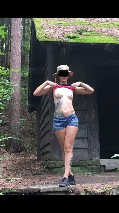 Sexislut hiking